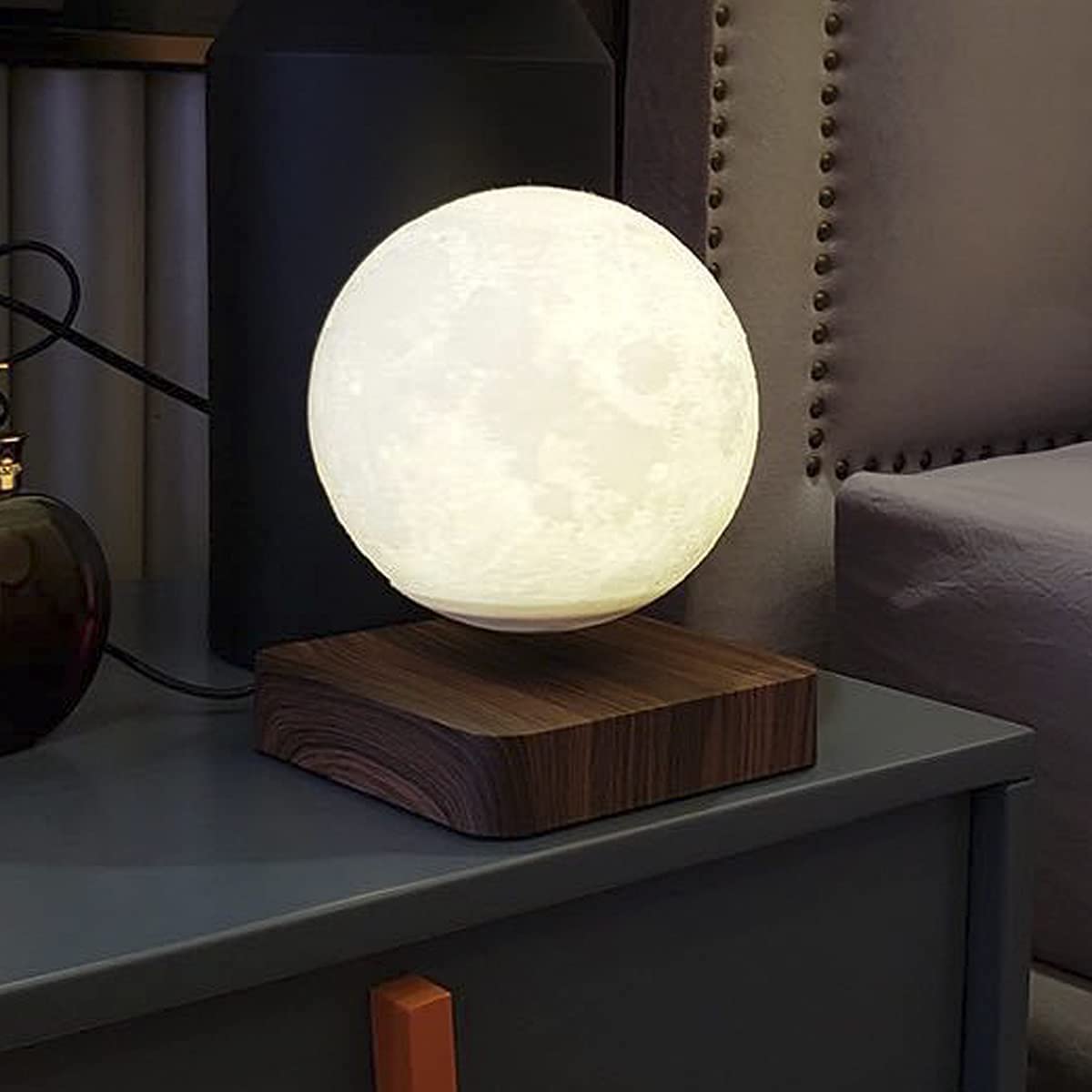 🎇2023 Love Gift 30% OFF - LZYoehin™3 Color Levitating and Rotating Moon Light(5.5inch)