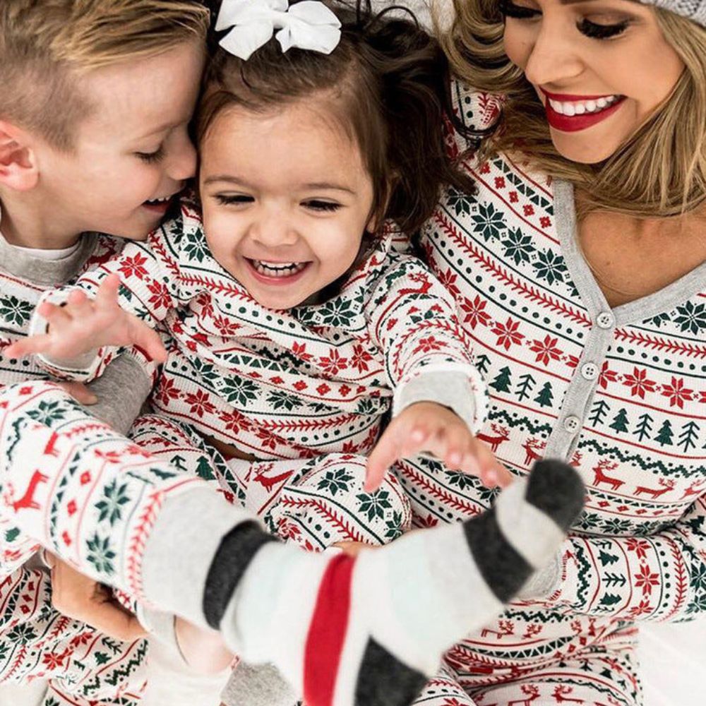 「🔥Holiday Sale - 30% Off」Christmas Tree and Reindeer Patterned Family Matching Pajamas Sets