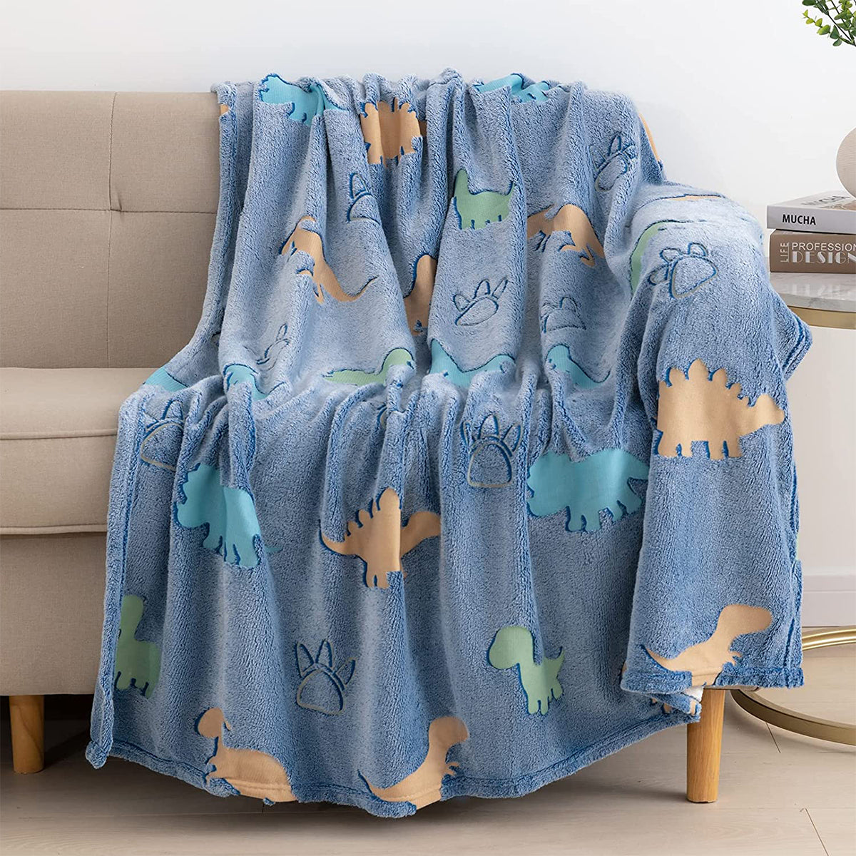 🎄Christmas Sale - Luminous Dinosaur Furry Throw Blanket